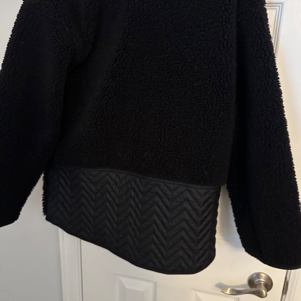 Sweatshirt - Picture 3 of 4